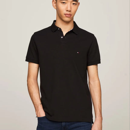 Polo negra para hombre corte regular en algodón 1985